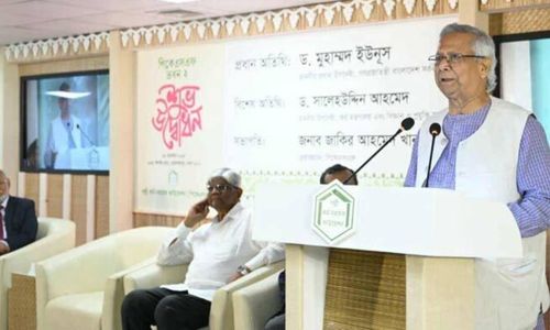 মানুষের জন্ম উদ্যোক্তা হওয়ার জন্য, চাকরির জন্য নয়: প্রধান উপদেষ্টা