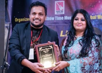গ্লোবাল মিউজিক অ্যাপ্রিসিয়েশন অ্যাওয়ার্ড ২০২৩ পেলেন বেজ গিটারিস্ট এ এম এম নেওয়াজ শরীফ