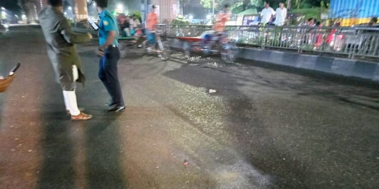Cocktail-explosion-in-front-of-NCP-office-leaders-take-to-the-streets-with-procession