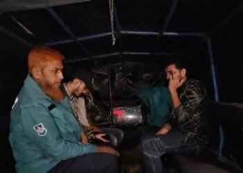Marijuana-smoking-on-the-roof-of-RU-hall-6-students-including-Chhatra-Dal-leader-detained