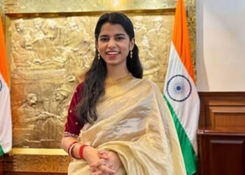 Singer-Maithili-Thakur-won-on-a-BJP-ticket-in-Bihar-became-the-youngest-MLA