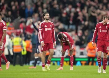 আর্সেনালের বড় জয়ের রাতে উড়ে গেল লিভারপুল-বায়ার্ন মিউনিখ