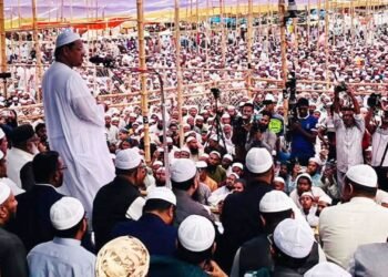 পুরান বউকে নতুন শাড়িতে ধোঁকা দেওয়া যাবে না— চরমোনাই পীর