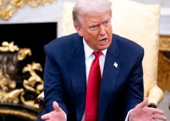 ‘তৃতীয় বিশ্ব’ থেকে অভিবাসন চিরতরে বন্ধের ঘোষণা ডোনাল্ড ট্রাম্পের