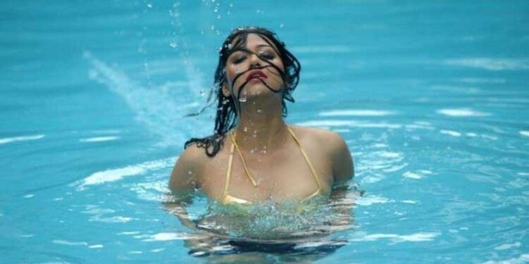 Why-did-Sohini-raise-questions-about-the-complexity-of-the-father-son-relationship