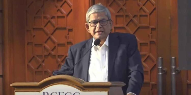 সাংবাদিকরা নিজেরাই রাজনীতিবিদদের পকেটে ঢুকে যান—মির্জা ফখরুল