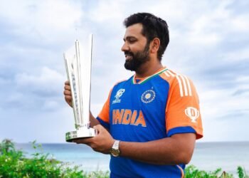 ২০২৬ বিশ্বকাপে রোহিতকে নতুন দায়িত্ব দিলো আইসিসি