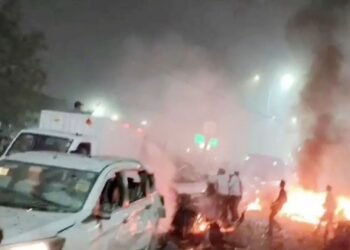 High-alert-issued-in-Mumbai-and-Uttar-Pradesh-after-explosion-in-Delhi