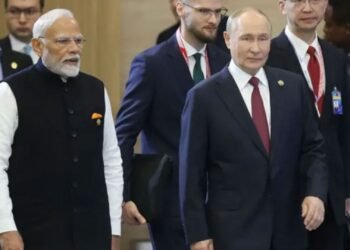 দিল্লি আসছেন পুতিন, তার আগেই সামরিক সম্পর্কে নতুন মাত্রা যোগ করল মস্কো