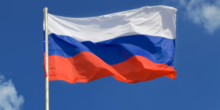 ‘সৈন্য বাঁচাতে পিছু হটা’: ধ্বংসস্তূপ সিভারস্কে এখন রাশিয়ার পতাকা