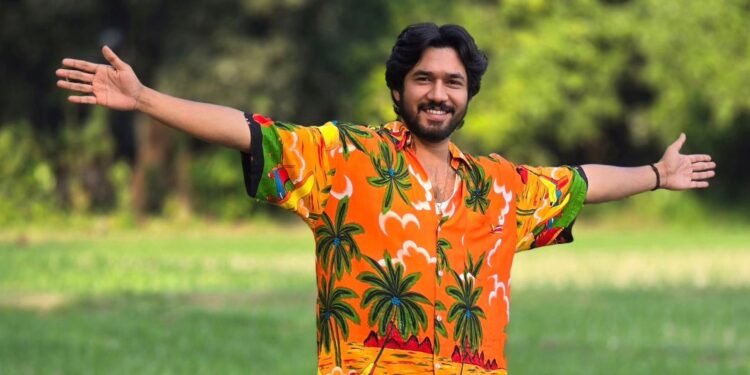 সাইবার বুলিং ও সমাজের উদাসীনতা নিয়ে মুখ খুললেন অভিনেতা খায়রুল বাশার