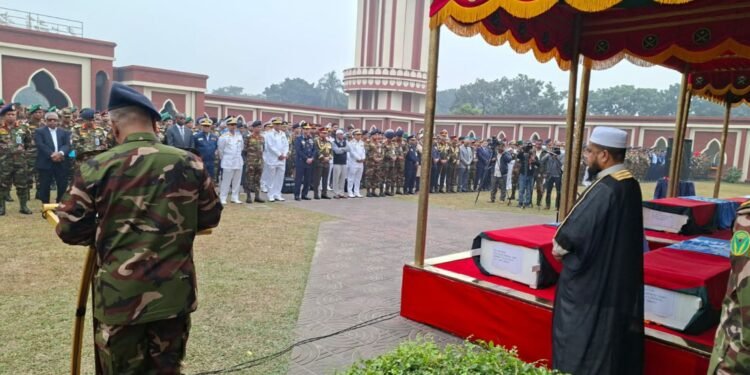 ঢাকা সেনানিবাসে শোকের ছায়া: ৬ বীর সন্তানকে অশ্রুসিক্ত বিদায়