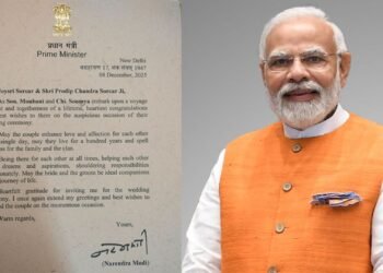 মোদির আশীর্বাদ পেয়ে আনন্দে আত্মহারা পিসি সরকার কন্যা মৌবনী