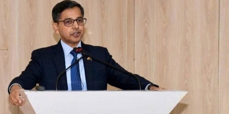 মাত্র ৫ মিনিটেই শেষ বৈঠক: ভারতীয় হাই কমিশনারকে তলব করে কড়া বার্তা ঢাকার