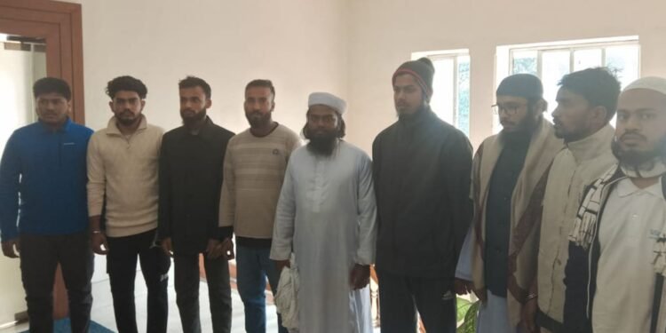 প্রথম আলো ও ডেইলি স্টার কার্যালয়ে হামলা: ডিবির অভিযানে আরও ১১ জন গ্রেপ্তার