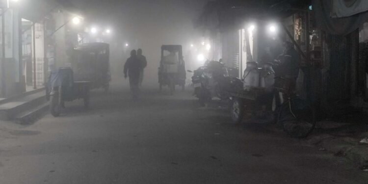 পৌষের শীতে জবুথবু দেশ: যশোরে তাপমাত্রা ৮.৮ ডিগ্রি