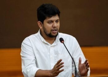 আমি এই এনসিপির অংশ হচ্ছি না—মাহফুজ আলম