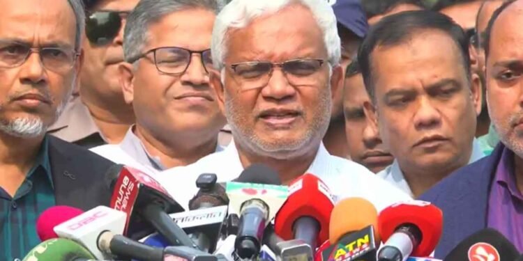 খালেদা জিয়া চিকিৎসা গ্রহণ করতে পারছেন, গুজবে কান না দেওয়ার আহ্বান ডা. জাহিদের