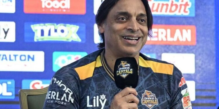 বিপিএল মাতাতে ঢাকায় শোয়েব আখতার, শোনালেন ৯৯ বিশ্বকাপের হারের গল্প