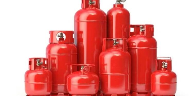 ডিসেম্বর মাসে এলপি গ্যাসের দাম ৩৮ টাকা বৃদ্ধি