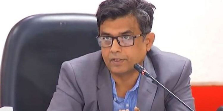 খালেদা জিয়া এখন ন্যাশনাল লিডার, কোনো নির্দিষ্ট পার্টির নন—শফিকুল আলম