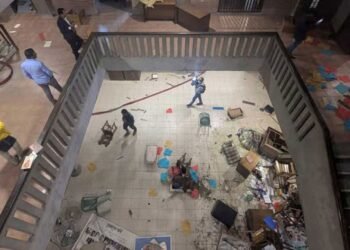 সংস্কৃতির পীঠস্থান ছায়ানটে মধ্যরাতে তাণ্ডব: ভবনে ভাঙচুর ও অগ্নিসংযোগ