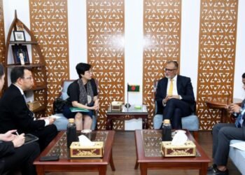 বাণিজ্য উপদেষ্টার সঙ্গে থাই দূতের বৈঠক