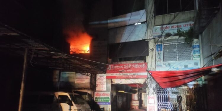 ছায়ানটের পর এবার উদীচী কার্যালয়ে অগ্নিসংযোগ
