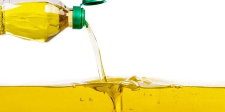 ভোজ্যতেলের দাম লিটারে ৬ টাকা বাড়ল, কার্যকর আজ থেকে