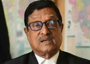 নিঃশর্ত ক্ষমা চাইলেন ফজলুর রহমান, সতর্ক করে অব্যাহতি দিল ট্রাইব্যুনাল