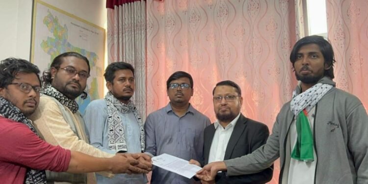 ইসি ঘেরাওয়ের চেষ্টা জুলাই ঐক্যের: ১৪ দল ও জাপার মনোনয়ন বাতিলের আল্টিমেটাম