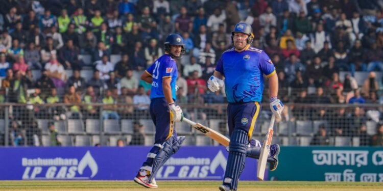 রাজশাহীকে পেছনে ফেলে শীর্ষে চট্টগ্রাম