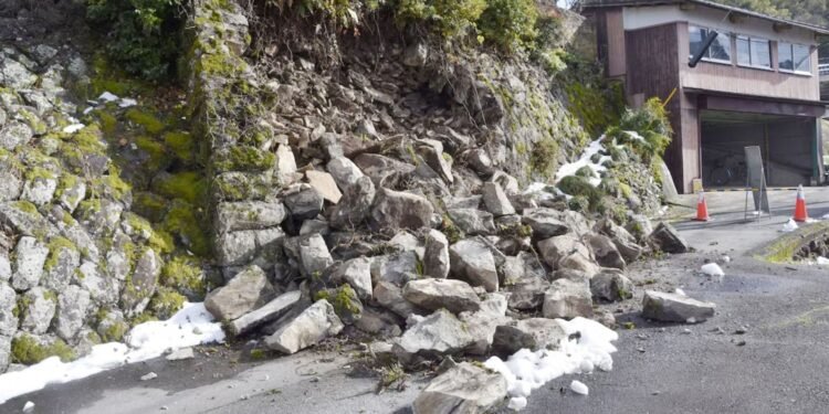 ফিলিপাইনে ৬.৭ মাত্রার ভূমিকম্প