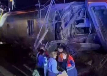 স্পেনে দুই ট্রেনের সংঘর্ষে নিহত ৩৯, আহত শতাধিক