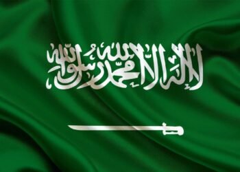 সৌদিতে প্রবাসীদের জন্য দুঃসংবাদ: মার্কেটিং ও সেলসে ৬০ শতাংশ কর্মী হতে হবে স্থানীয়