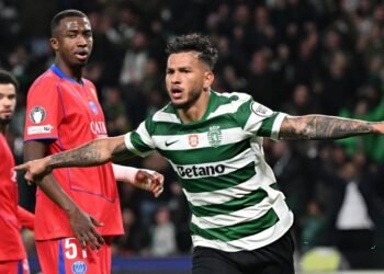 ৩০০তম ম্যাচের মাইলফলক ম্লান: লিসবনে পিএসজিকে হারাল স্পোর্টিং সিপি