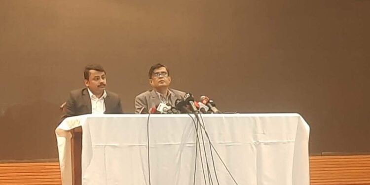 ১১ ফেব্রুয়ারি সাধারণ ছুটি, ১০ তারিখ বন্ধ থাকবে শিল্পকারখানা