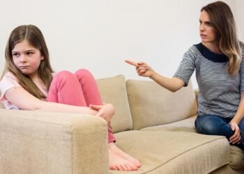 শিশুর এই ৫ আচরণ ‘অস্বাভাবিক’ নয়, বরং সুস্থতার লক্ষণ!