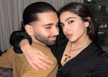 সারা-ওরির বন্ধুত্বে ফাটল: ‘অন্তর্বাসে সারার হিট ছবি’ মন্তব্যে তোলপাড় বি-টাউন