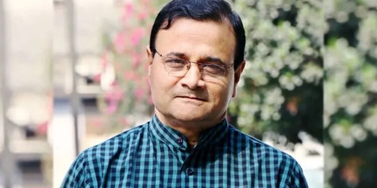 ১ টাকার সবজিতে চলত ৩ দিন: ডা. এজাজুল ইসলামের সংগ্রামের গল্প