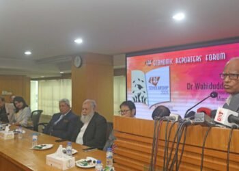 শিক্ষা মন্ত্রণালয়ে টাকার খেলা: পরিকল্পনা উপদেষ্টা