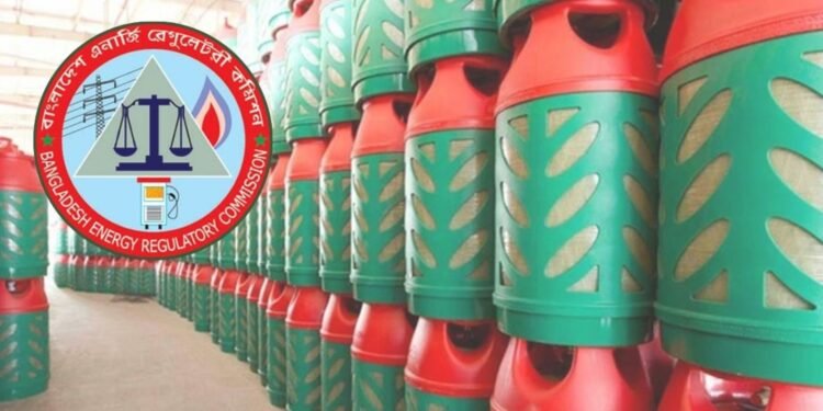 এক বছরে এলপিজি আমদানি কমেছে প্রায় দেড় লাখ টন