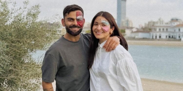 স্পাইডারম্যান কোহলি, প্রজাপতি আনুশকা: অভিনব সাজে ২০২৬-কে স্বাগত