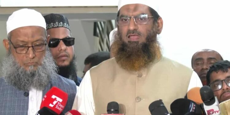 জামায়াত আমিরের শরিয়া বক্তব্যে অসংগতি নেই—মামুনুল হক