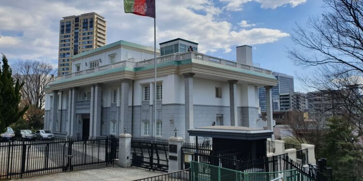 টোকিওতে আফগান দূতাবাসে তালা, সংকটে প্রবাসীরা