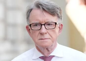 এপস্টেইন কেলেঙ্কারি: লেবার পার্টি ছাড়লেন লর্ড ম্যান্ডেলসন