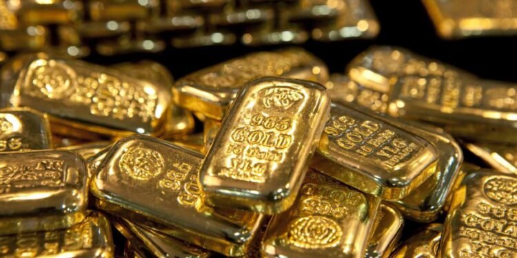 স্বর্ণ কেনার আগে সাবধান: ক্যারেট ও হলমার্ক চিনবেন যেভাবে