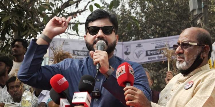 নারীদের গৃহবন্দি করার চক্রান্ত রুখে দেবে বিএনপি—ইশরাক হোসেন