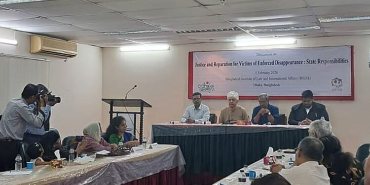 অন্তর্বর্তী সরকার কী করে গেল, জানতে চান গুমের ভুক্তভোগীরা