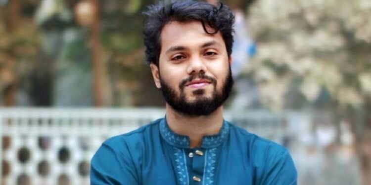 শহীদ হাদির পরিবার পেল নতুন ঠিকানা: দলিল তুলে দিলেন প্রধান উপদেষ্টা